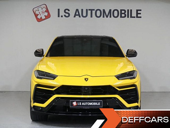 Lamborghini URUS 4.0 V8 купить по цене 22 634 831.35 ₽  на сайте DeffCars