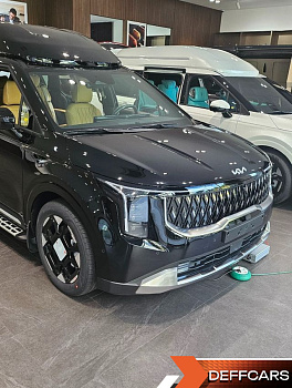 Kia CARNIVAL HEV 9-Seater Hi-Limousine (Special vehicle) купить по цене 6 929 806.97 ₽  на сайте DeffCars
