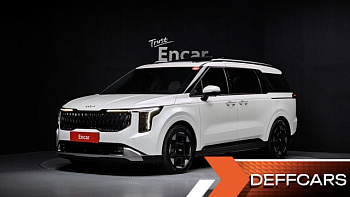 Kia CARNIVAL Gasoline 7-Seater Signature купить по цене 7 752 192.88 ₽  на сайте DeffCars