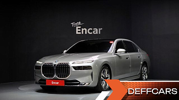 BMW 7-SERIES 740i xDrive Classic Silver Edition BMW 7-SERIES 740i xDrive Classic Silver Edition купить по цене 13 507 059.48 ₽  на сайте DeffCars