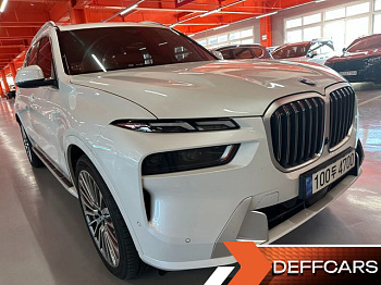 BMW X7 xDrive 40i Design Pure Excellence 6-Seater BMW X7 xDrive 40i Design Pure Excellence 6-Seater купить по цене 13 640 927.43 ₽  на сайте DeffCars