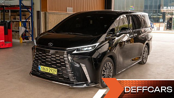 Lexus LM 500h Executive Lexus LM 500h Executive купить по цене 14 609 289.15 ₽  на сайте DeffCars