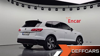 Volkswagen TOUAREG 3.0 TDI Premium купить на сайте DeffCars