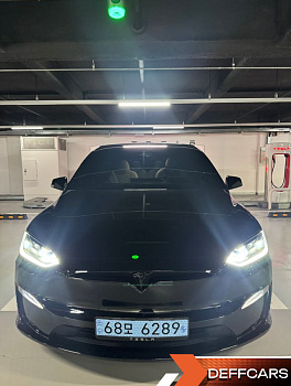 Tesla MODEL X Plaid купить на сайте DeffCars