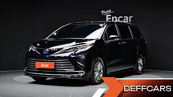 Toyota SIENNA 2.5 Hybrid AWD купить на сайте DeffCars