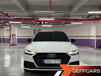 Audi A7 55 TFSI Quattro Premium купить по цене 7 080 047.62 ₽  на сайте DeffCars