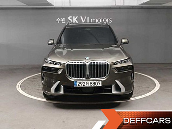 BMW X7 xDrive 40d Design Pure Excellence 7-Seater купить по цене 12 503 775.53 ₽  на сайте DeffCars