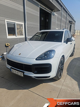 Porsche CAYENNE 4.0 Turbo купить на сайте DeffCars