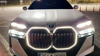 BMW 7-SERIES 740d xDrive M Sport купить по цене 11 176 926.16 ₽  на сайте DeffCars