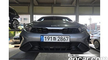 Kia K3 1.6 Trendy купить по цене 2 216 227 ₽  на сайте DeffCars