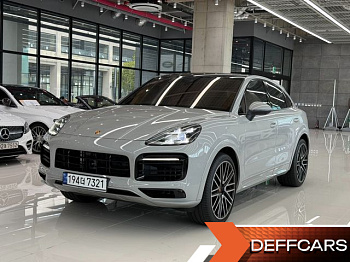 Porsche CAYENNE 3.0 COUPE PLATINUM EDITION купить по цене 14 756 118.73 ₽  на сайте DeffCars