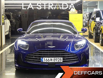 Astonmartin DB12 4.0 V8 Volante Astonmartin DB12 4.0 V8 Volante купить по цене 36 658 337.14 ₽  на сайте DeffCars