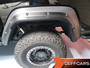 Jeep GLADIATOR 3.6 Rubicon купить по цене 9 242 451.34 ₽  на сайте DeffCars