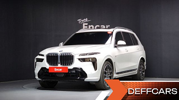 BMW X7 xDrive 40i M Sport 7STR BMW X7 xDrive 40i M Sport 7STR купить по цене 13 145 073.22 ₽  на сайте DeffCars