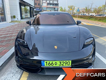 Porsche TAYCAN Turbo купить по цене 13 304 477.47 ₽  на сайте DeffCars