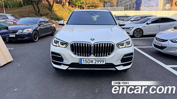 BMW X5 xDrive 40i xLine купить по цене 7 702 951.97 ₽  на сайте DeffCars