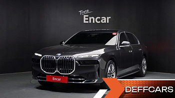 BMW 7-SERIES 740i sDrive Design Pure Excellence купить по цене 9 897 582.69 ₽  на сайте DeffCars