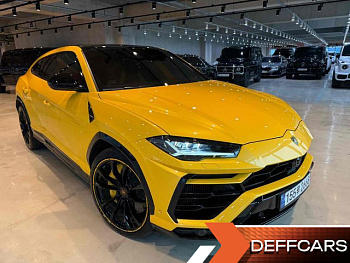 Lamborghini URUS 4.0 V8 купить по цене 24 795 340.74 ₽  на сайте DeffCars