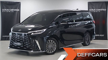 Lexus LM 500h Executive купить по цене 12 827 428.35 ₽  на сайте DeffCars