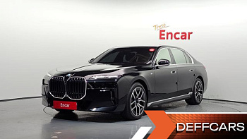 BMW 7-SERIES 740i xDrive M Sport BMW 7-SERIES 740i xDrive M Sport купить по цене 14 084 114 ₽  на сайте DeffCars