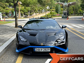 Lamborghini HURACAN LP640-2 STO купить по цене 26 793 197.68 ₽  на сайте DeffCars
