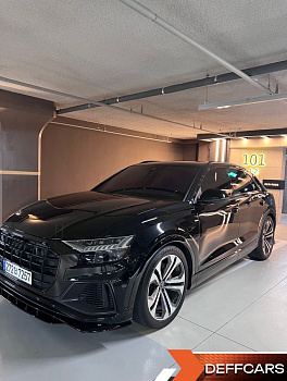 Audi Q8 55 TFSI Quattro Premium купить по цене 9 104 769.79 ₽  на сайте DeffCars