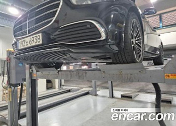 Mercedes S-CLASS S350 d купить по цене 6 880 465.14 ₽  на сайте DeffCars