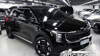 Kia CARNIVAL 9-Seater Noblesse купить на сайте DeffCars