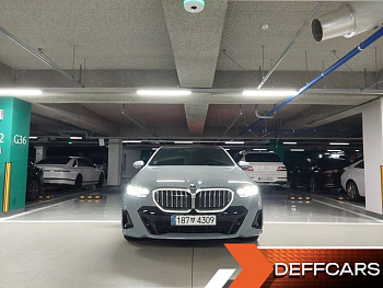 BMW 5-SERIES 530i xDrive M Sport купить на сайте DeffCars