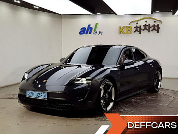 Porsche TAYCAN 4S купить по цене 8 891 295.21 ₽  на сайте DeffCars