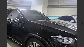 Mercedes GLE-CLASS GLE300d 4MATIC купить по цене 87 019 229 ₽  на сайте DeffCars