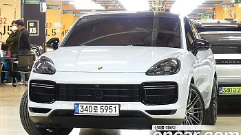 Porsche CAYENNE 4.0 Turbo Coupe Porsche CAYENNE 4.0 Turbo Coupe купить по цене 13 177 501.46 ₽  на сайте DeffCars