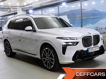 BMW X7 xDrive 40d M Sport 7 STR BMW X7 xDrive 40d M Sport 7 STR купить по цене 13 451 494.91 ₽  на сайте DeffCars