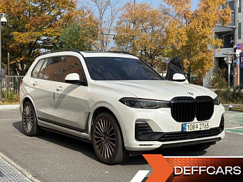 BMW X7 xDrive 40i Design Pure Excellence 7-Seater купить по цене 7 969 157.76 ₽  на сайте DeffCars