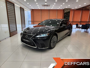 Lexus LS 3.5 Luxury AWD LS500 5 поколение Lexus LS 3.5 Luxury AWD LS500 5 поколение купить по цене 13 422 300 ₽  на сайте DeffCars