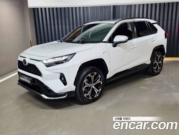 Toyota RAV4 2.5 4WD PHEV XSE купить на сайте DeffCars