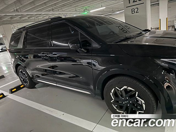 Kia CARNIVAL Gasoline 9-Seater Noblesse купить по цене 7 040 409.81 ₽  на сайте DeffCars