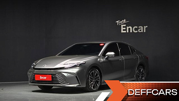 Toyota CAMRY 2.5 XLE Hybrid купить на сайте DeffCars