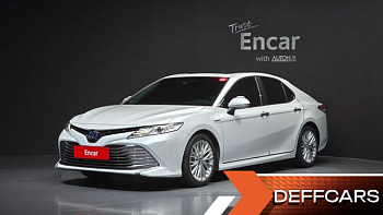 Toyota CAMRY 2.5 XLE Hybrid купить на сайте DeffCars