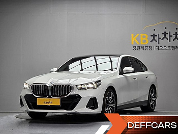 BMW 5-SERIES 530i xDrive M Sport купить на сайте DeffCars