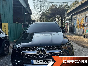 Mercedes GLE-CLASS GLE450 4MATIC купить по цене 9 785 620.85 ₽  на сайте DeffCars