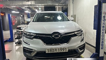 Renault-KoreaSamsung QM6 2.0 GDe LE Signature 2WD купить по цене 1 713 046.66 ₽  на сайте DeffCars