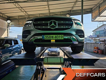Mercedes GLE-CLASS GLE350 4MATIC купить по цене 9 581 782.11 ₽  на сайте DeffCars