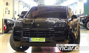 Porsche CAYENNE 3.0 Coupe купить по цене 13 306 502.42 ₽  на сайте DeffCars