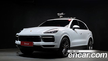 Porsche CAYENNE 3.0 купить по цене 11 856 022.95 ₽  на сайте DeffCars