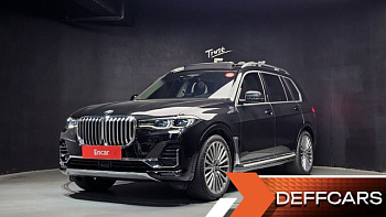 BMW X7 xDrive 40i Design Pure Excellence 7-Seater купить по цене 9 481 429.86 ₽  на сайте DeffCars