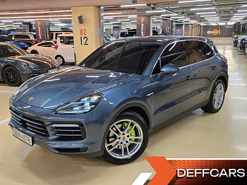 Porsche CAYENNE 3.0 E-Hybrid купить на сайте DeffCars