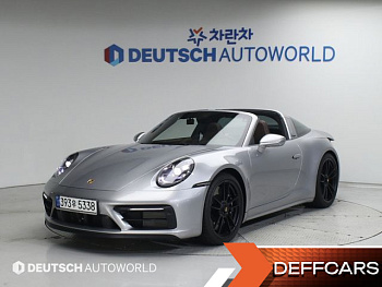Porsche 911 Targa 4 GTS купить по цене 26 711 100 ₽  на сайте DeffCars