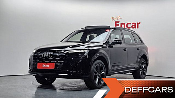 Audi Q7 55 TFSI Quattro купить по цене 13 023 464.98 ₽  на сайте DeffCars