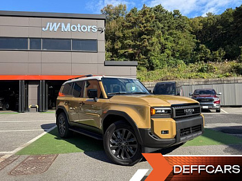 Toyota LAND CRUISER STD купить по цене 15 642 264.58 ₽  на сайте DeffCars